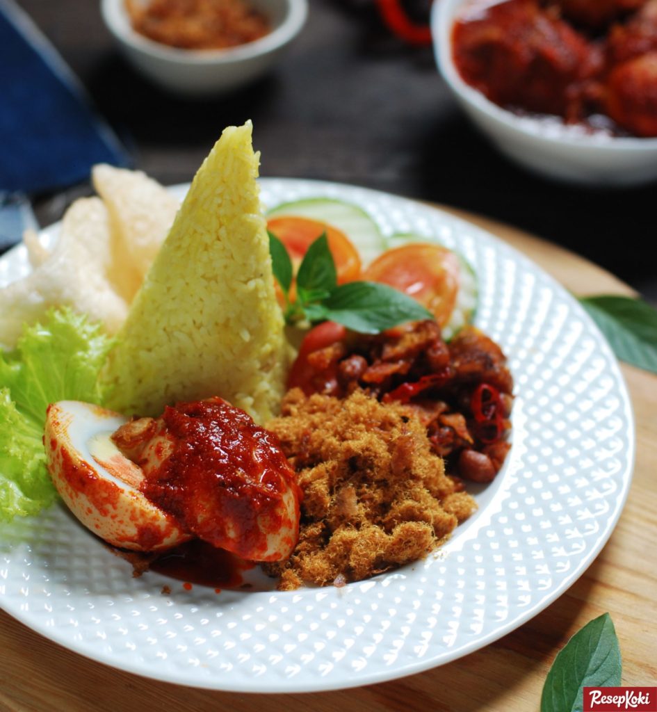  Nasi  Kuning  Komplit Asli Khas Banjar Resep ResepKoki