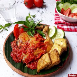 Ayam penyet pedas