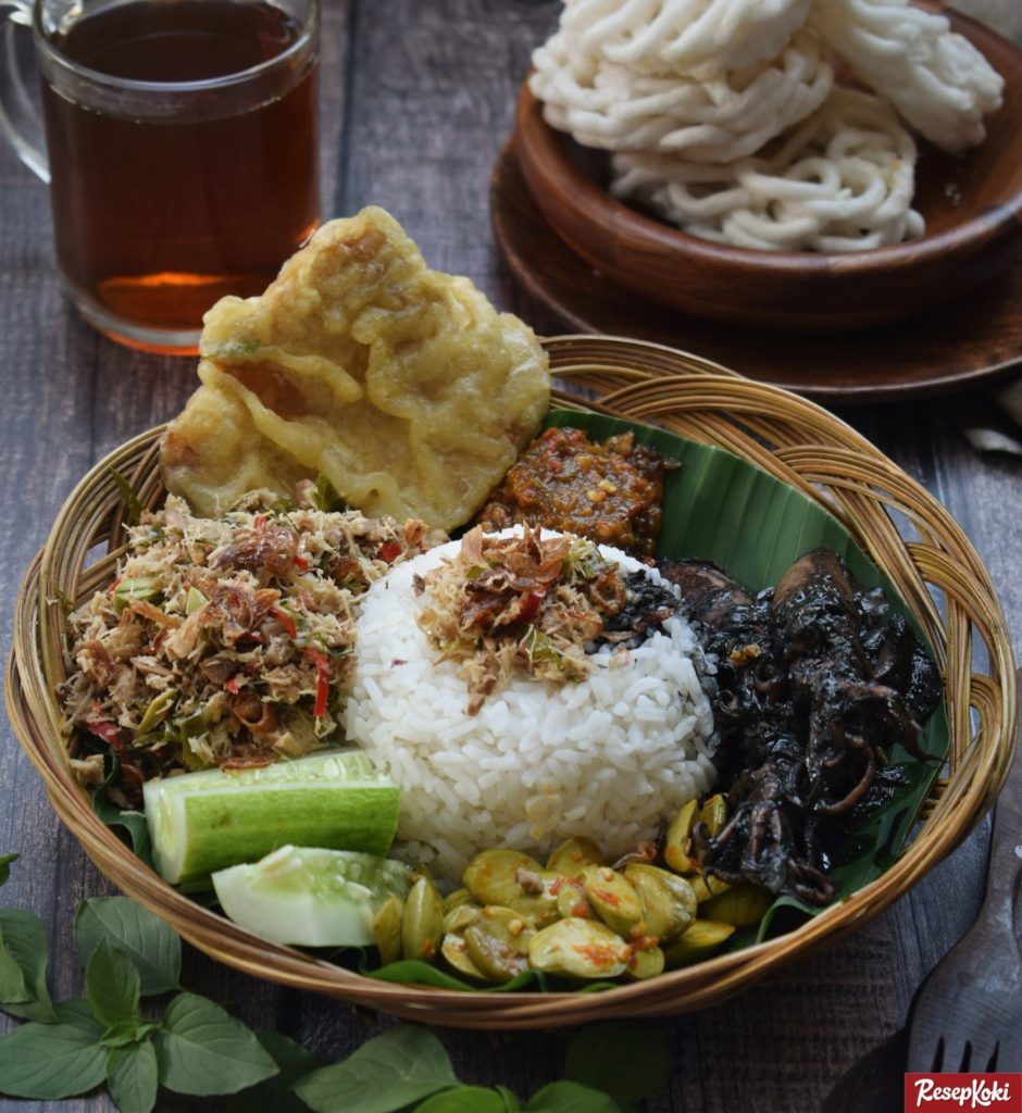 Wajib Coba! 12 Sajian Nasi Khas Indonesia yang Siap 