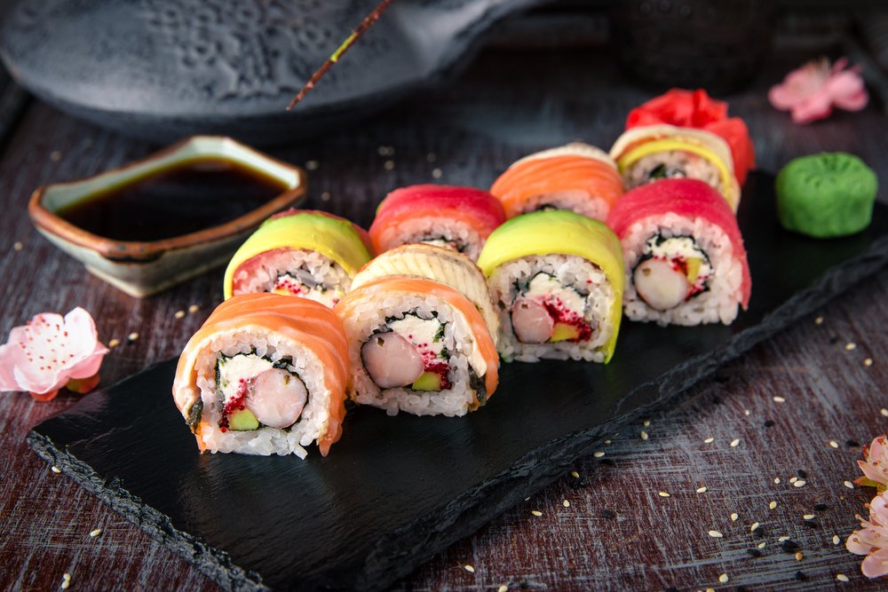 6 Tips Membuat Sushi Lezat dan Berbentuk Cantik Serta Rapi