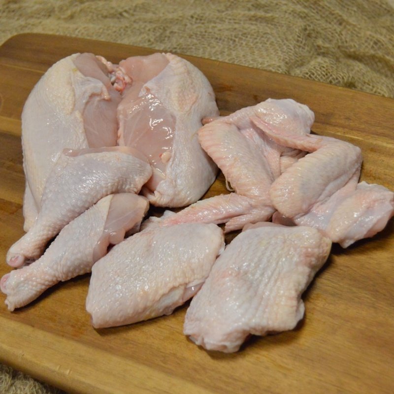 Tips Memotong Ayam Jadi 4, 8, dan 18 Bagian