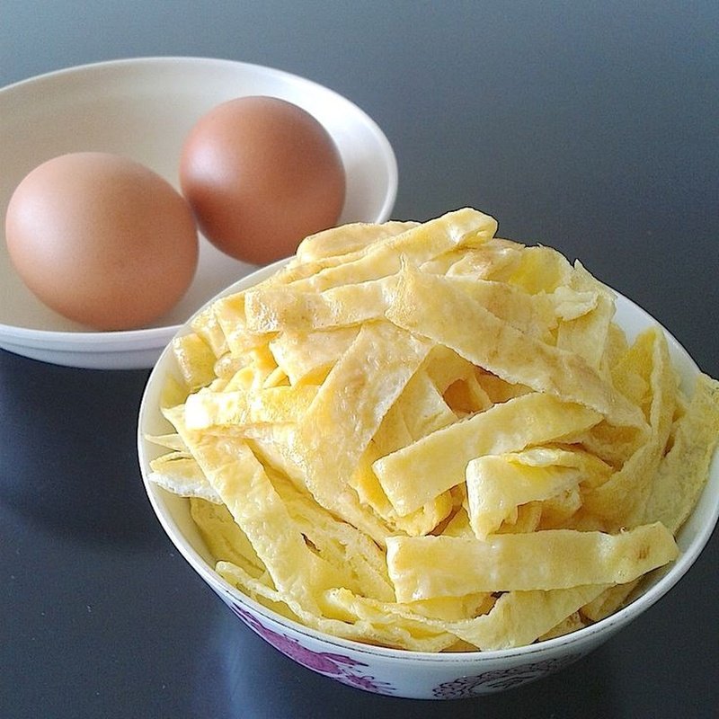 7 Tips Membuat Telur Dadar Tipis atau Telur Rawis